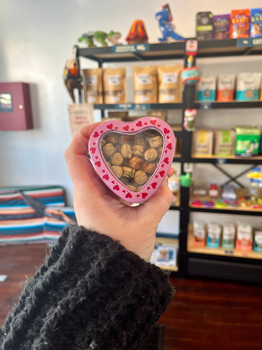 Heart Shaped Tins with Masshole Bites
