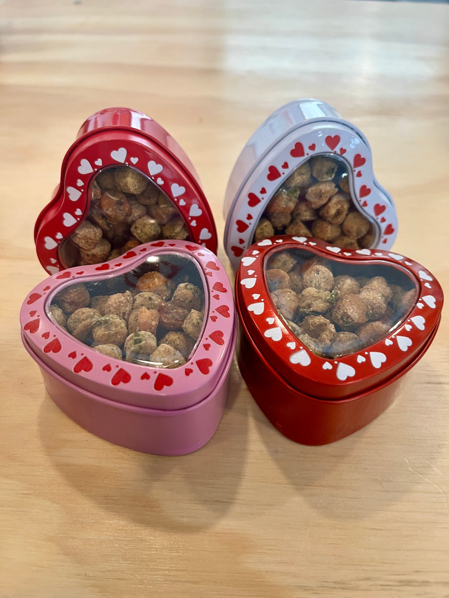 Heart Shaped Tins with Masshole Bites